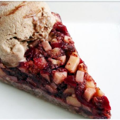 Cranberry Apple Pie With Cinnamon Swirl Ice Cream