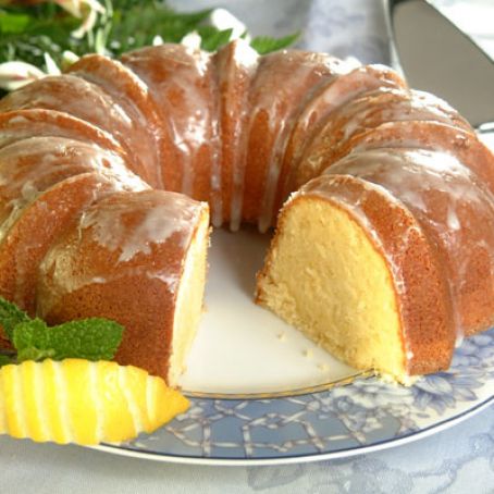Zesty Lemon Pound Cake