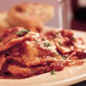 Slow-Cooker Cheesy Ravioli Casserole (Crowd Size)