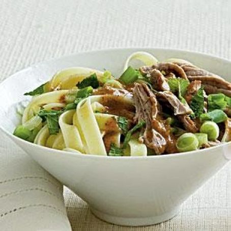 Pork Roast with Noodles and Almond Sauce