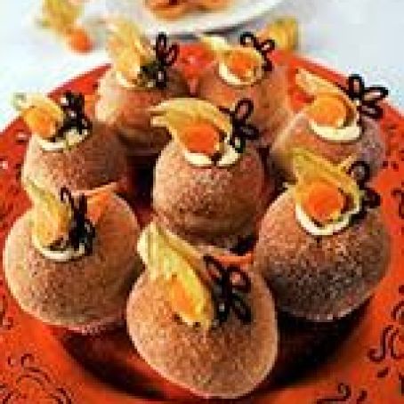 Höstbulle med äpplekompott och vaniljkräm