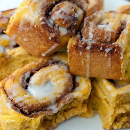 Pumpkin Cinnamon Streusal Buns