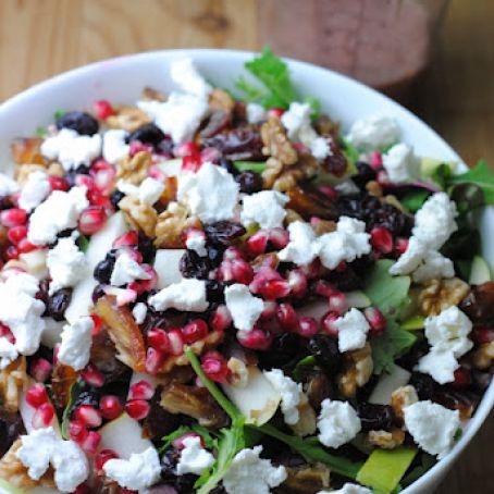 Fruit, Nut and Goat Cheese Salad with Pomegranate Vinigarette