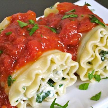 Spinach Lasagna Roll-Ups