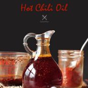 HOMEMADE HOT CHILI OIL