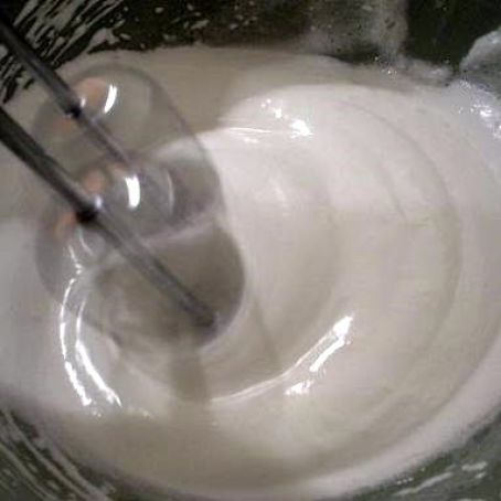 Marshmallow Creme Meringue