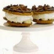 Frozen Banana Ice Cream Sandwiches