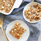 Apple and Cinnamon Baked Oatmeal