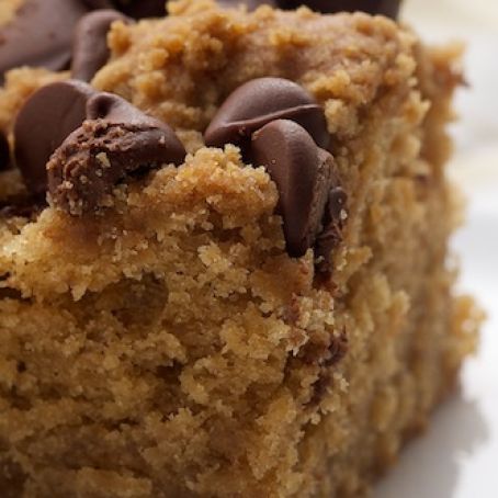 Peanut Butter Chocolate Chip Cake