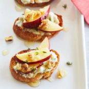 Ricotta, Gorgonzola, and Honey Spread