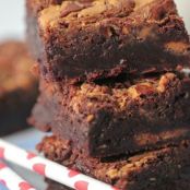 Peanut Butter Butterfinger Brownies