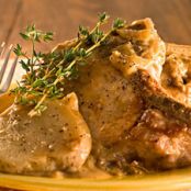 Old Fashioned Crockpot Smothered Pork Chops