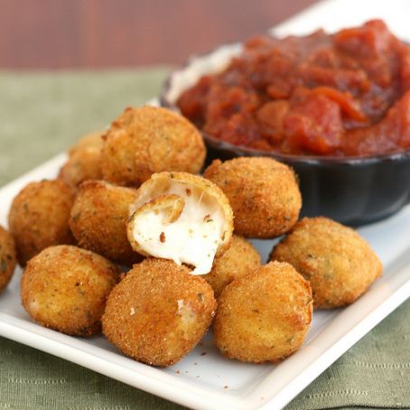 Deep-Fried Bocconcini with Spicy Tomato and Garlic Chutney