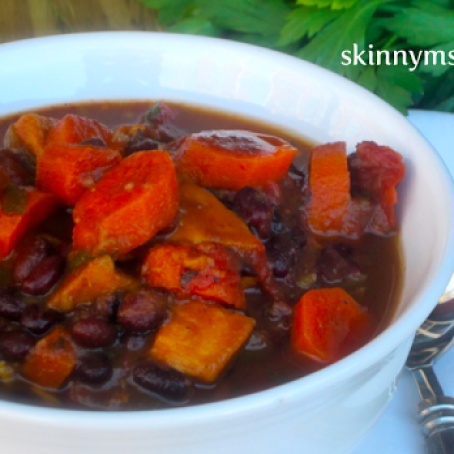Skinny Slow Cooker – Black Bean & Veggie Soup