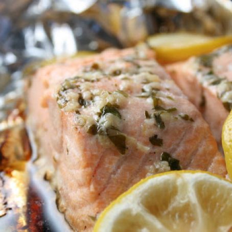 Garlic Butter Salmon in Foil