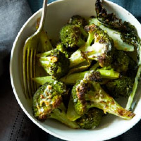 Roasted Garlic-Parmigiano Broccoli