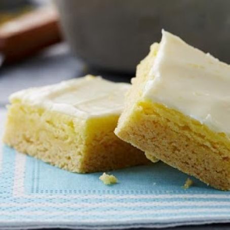 Lemon Cheesecake Bars