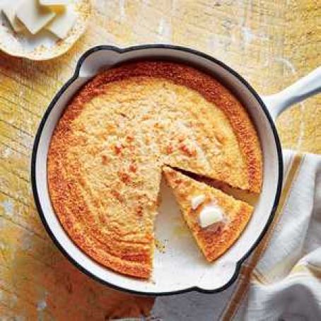 Classic Skillet Cornbread