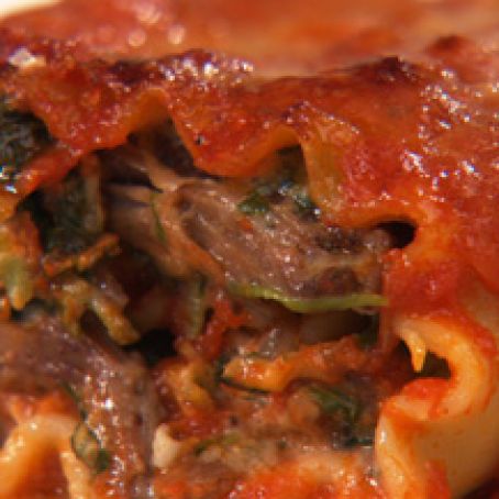 Short Rib Lasagna Rolls