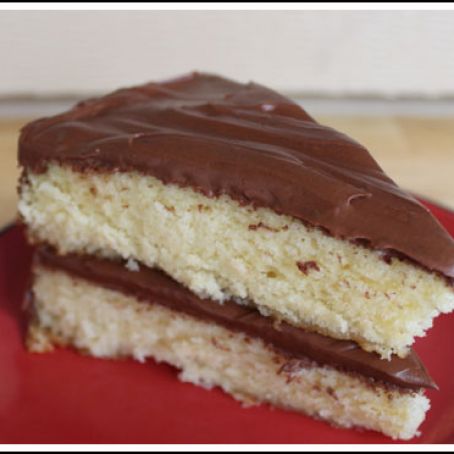 Shirley Corriher’s Magically Moist Yellow Cake