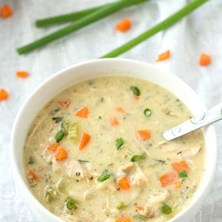 COPYCAT PANERA CHICKEN AND WILD RICE SOUP