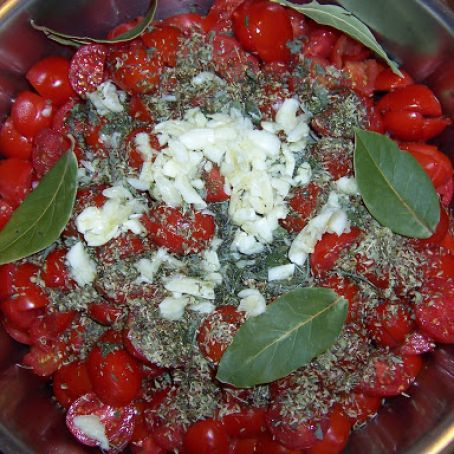 Canned Tomato Sauce (Le Bottiglie di Pomodoro)