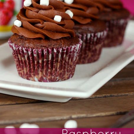 Raspberry Hot Chocolate Cupcakes