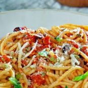 Bucatini Puttanesca