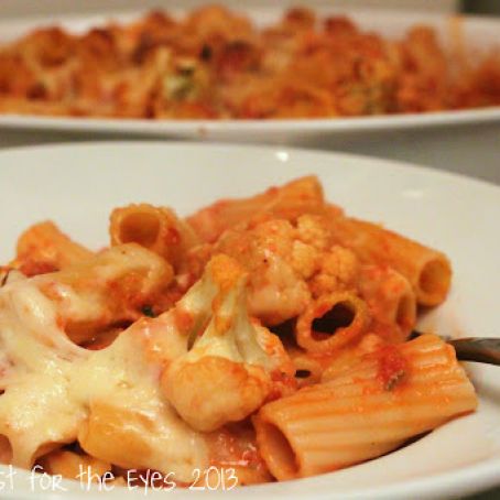 Baked Rigatoni with Roasted Cauliflower in a Spicy Pink Sauce