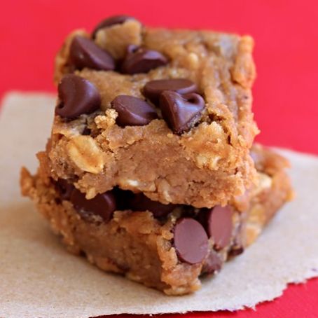 Nutella Chocolate Chip Blondies