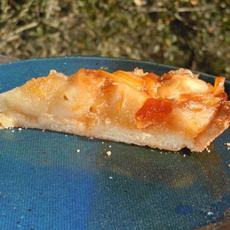 Marmalade apple tart