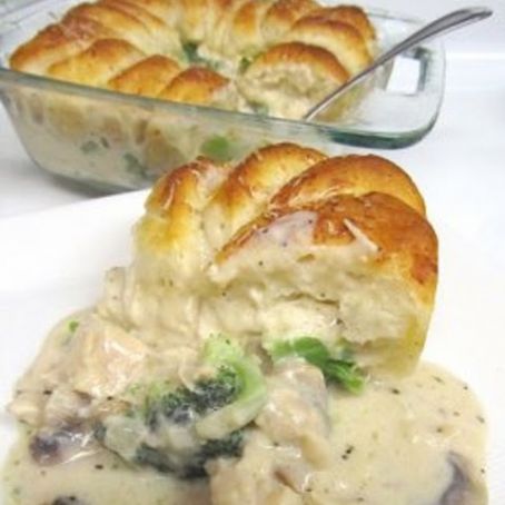 Chicken Alfredo Biscuit Casserole