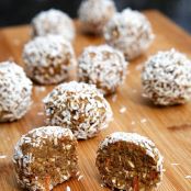 Carrot Cake Protein Balls