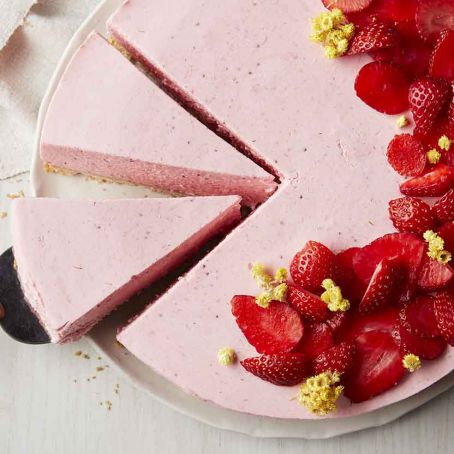 Strawberry Cream on Shortbread