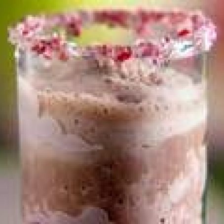 Chocoholic Smoothie with Peppermint Rim