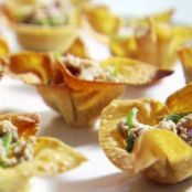 CRISPY WONTON CUPS WITH TUNA SALAD {sandra lee}