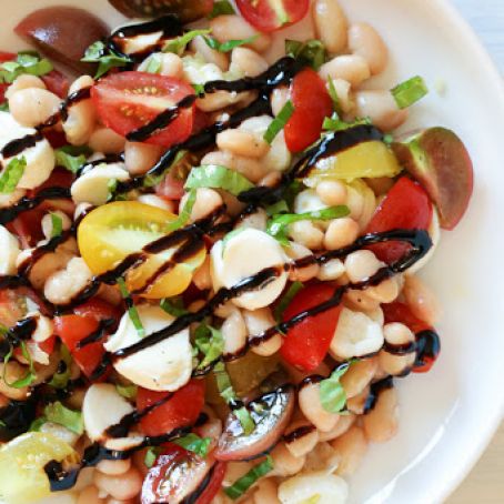 White Bean Caprese Salad