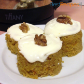 Carrot Cake in a Mug with Sour Cream Icing