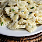 Creamy Lemon and Chive Farfalle