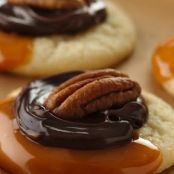 Caramel-Fudge Turtle Cookies