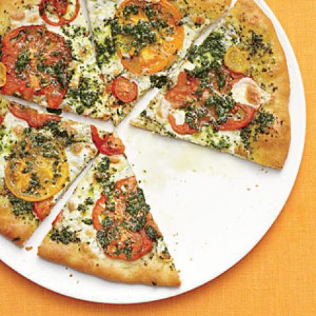 Fresh Mozzarella, Heirloom Tomato and Basil Pizza