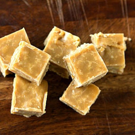 Maple-Walnut Fudge