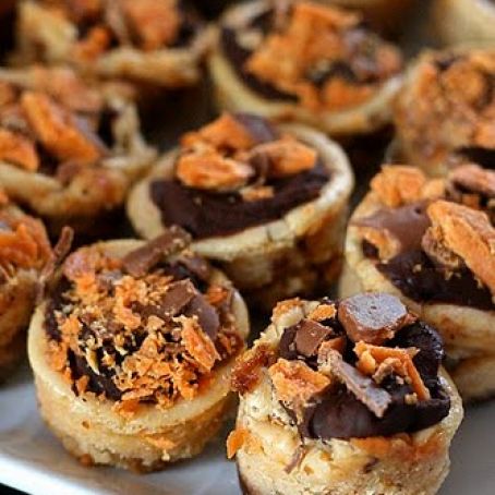 Peanut Butterfinger Mini Cheesecakes