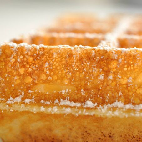 Waffles: Belgian Waffles (Yeast Recipe)