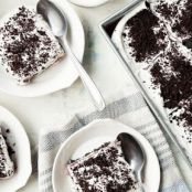 Delicious Oreo Refrigerator Cake (No-Bake)