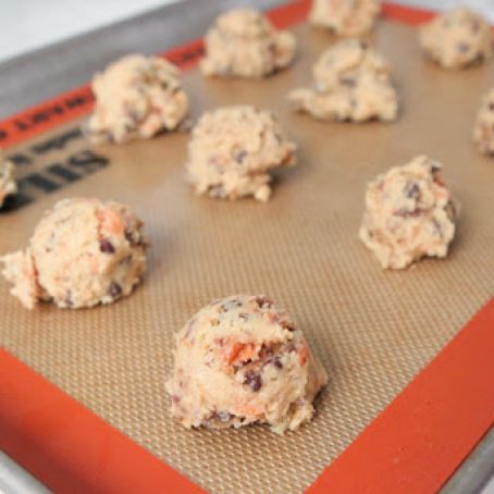 Candy Bar Crusher Cookies
