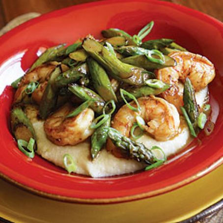 Shrimp and Asparagus with Cheddar Grits