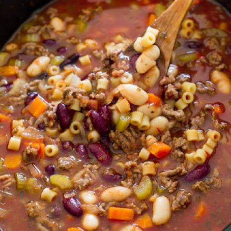Pasta e Fagioli (Slow Cooker)