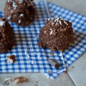 Chocolate Pumpkin Pecan Macaroons (Paleo)