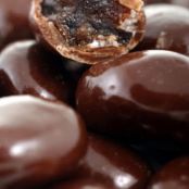 CHOCOLATE RAISINS